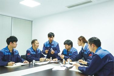 Ningbo Yolanda Spray Co., Ltd. manufacturer production line